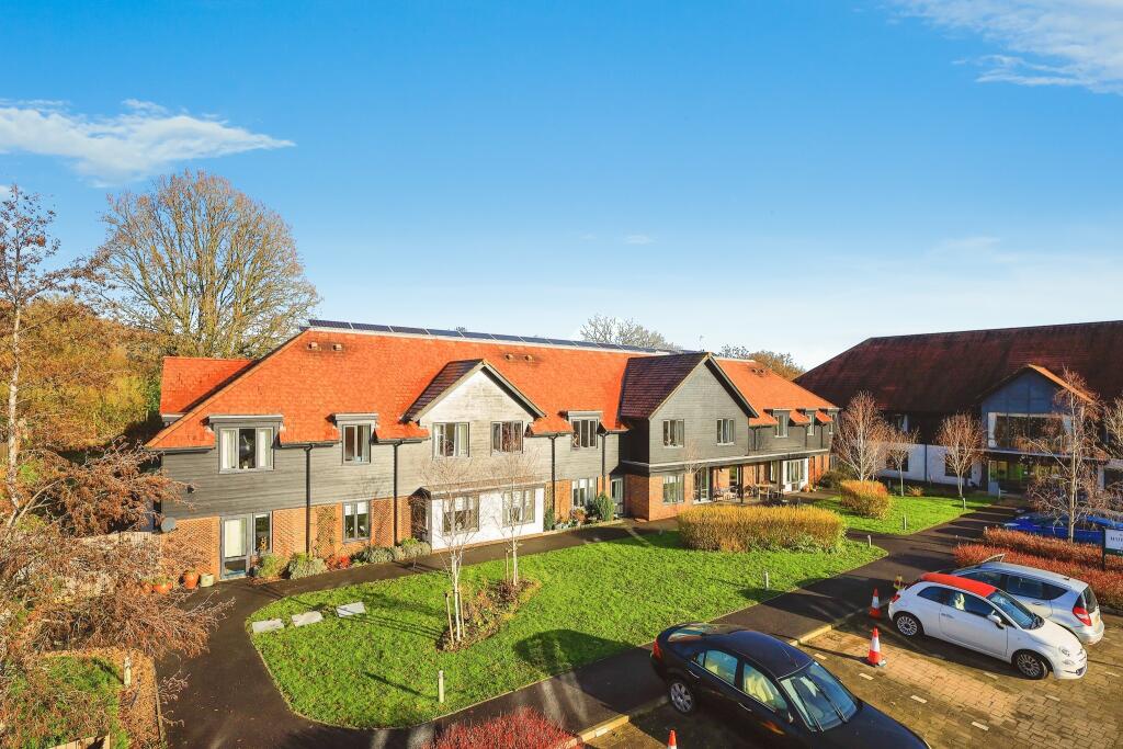 2 bedroom apartment for sale in Linum Lane, Uckfield, TN22