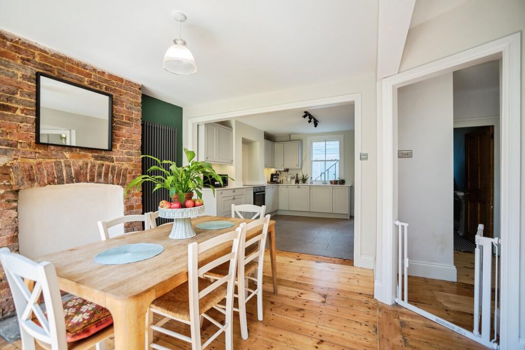 Main image of property: Queens Road, Tunbridge Wells, TN4