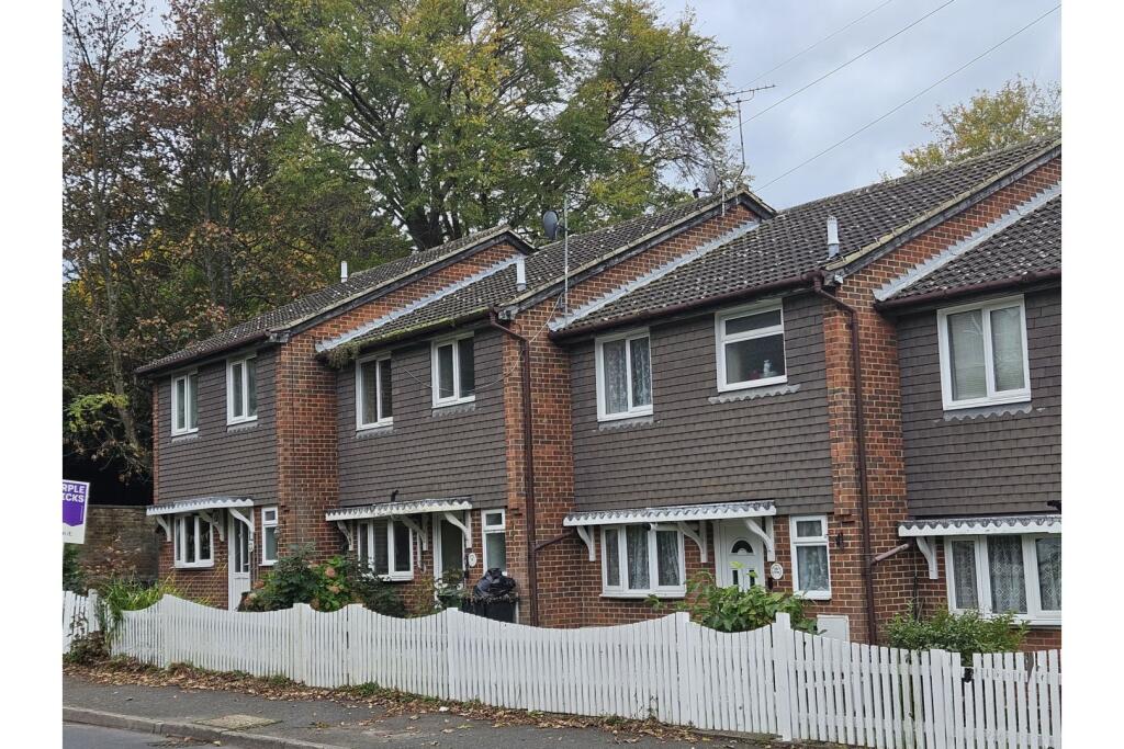 Main image of property: Holliers Hill, Bexhill-on-Sea, TN40