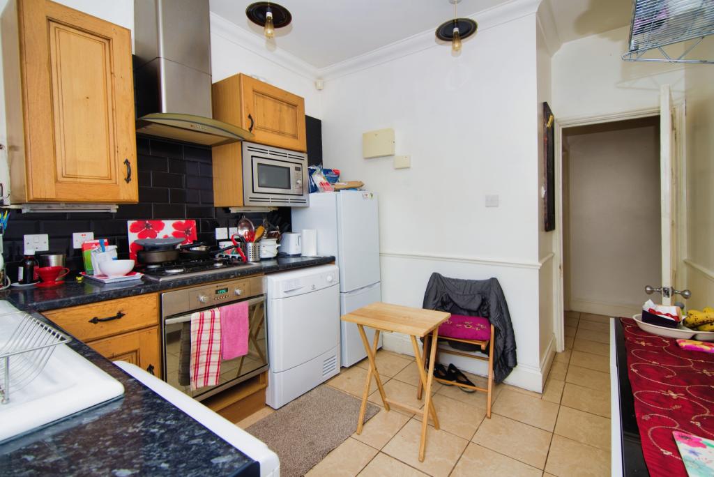 1 bedroom ground floor flat for sale in Petitor Road, Torquay, TQ1