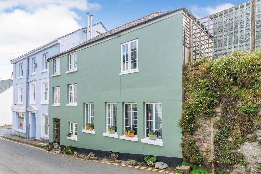 4 bedroom semidetached house for sale in Church Road, Dartmouth, TQ6