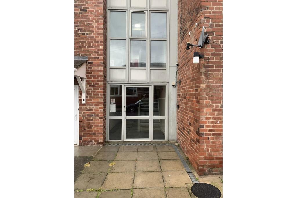 2 bedroom apartment for sale in Barnsley Road, Pontefract, WF9