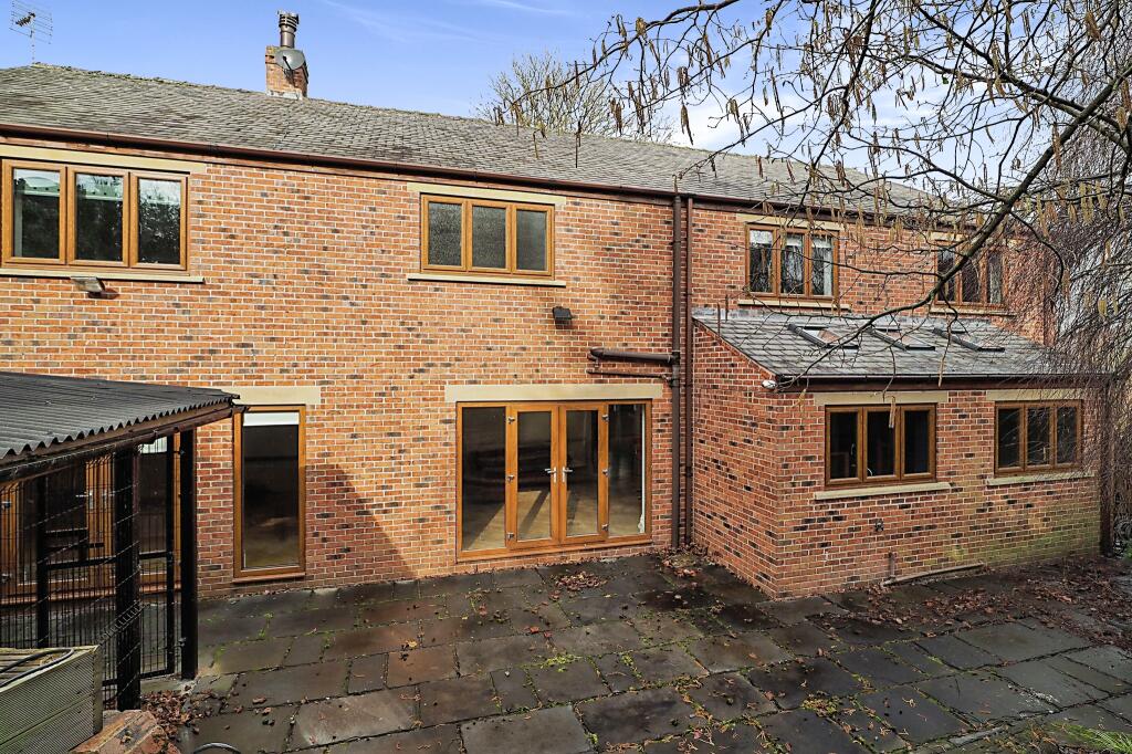 6 bedroom detached house for sale in Lane, Notton, Wakefield, WF4