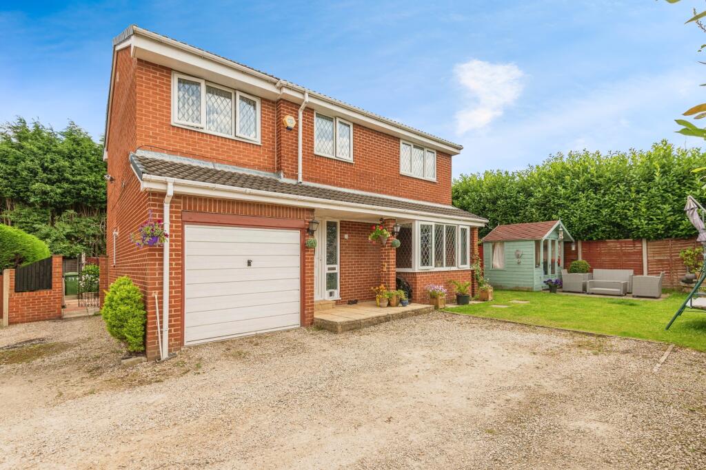 Main image of property: Potovens Lane, Wakefield, WF3