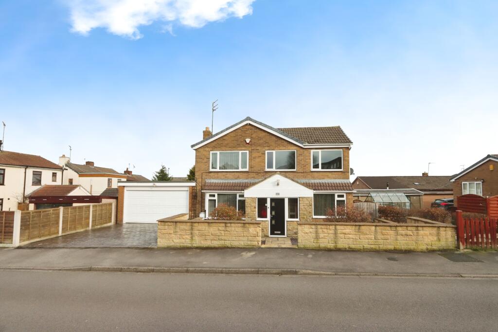 Main image of property: Pippins Green Avenue, Wakefield, WF2