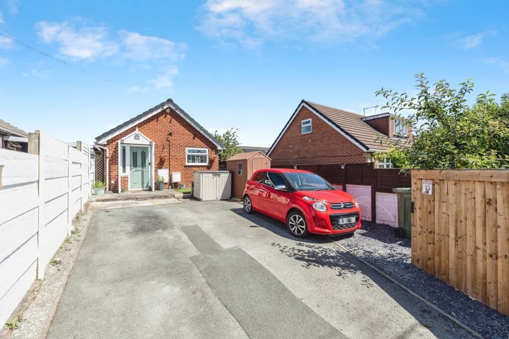 Main image of property: Lee Moor Road, Wakefield, WF3