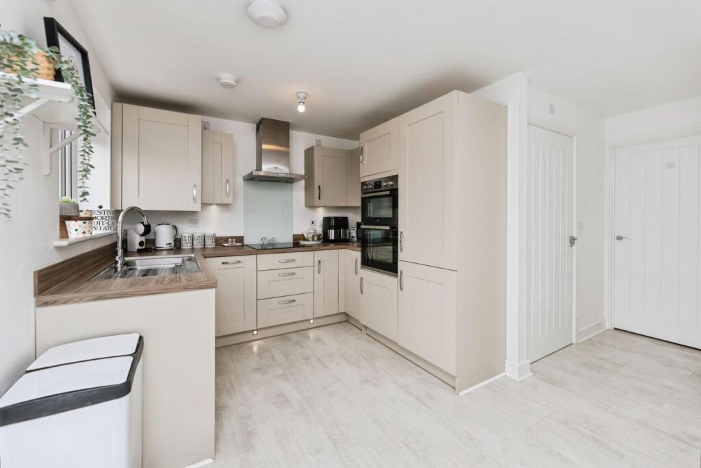 Main image of property: Castle Crescent, Pontefract, WF8