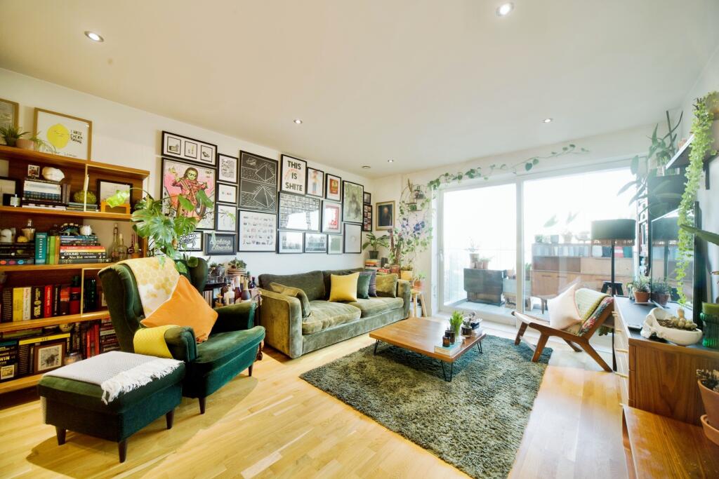 Main image of property: 1 Dalmeny Avenue, London, N7