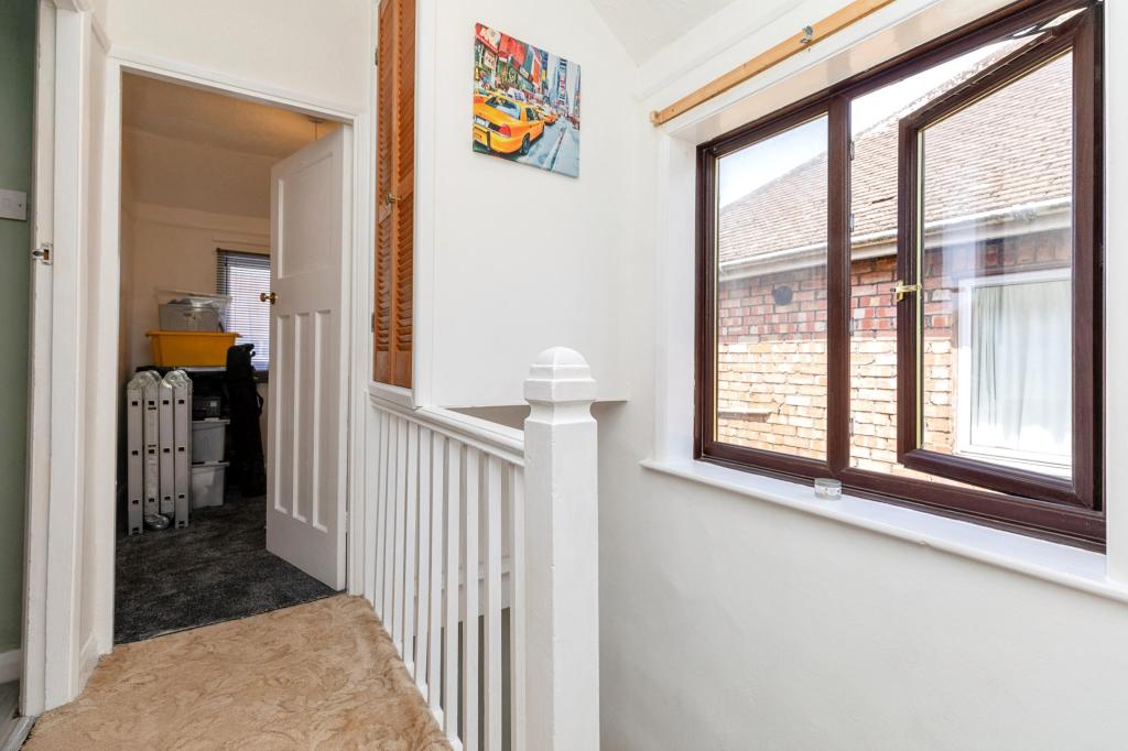 3 bedroom end of terrace house for sale in Rodway Road, Patchway, BS34