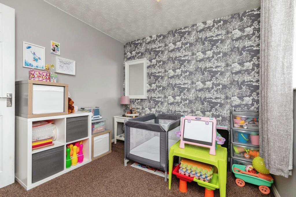 Additional property image - Cornfield Close, Bristol, BS32