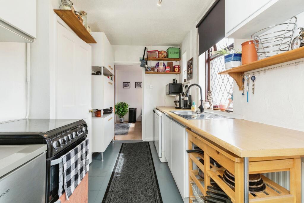 Additional property image - St. Bernards Road, Bristol, BS11