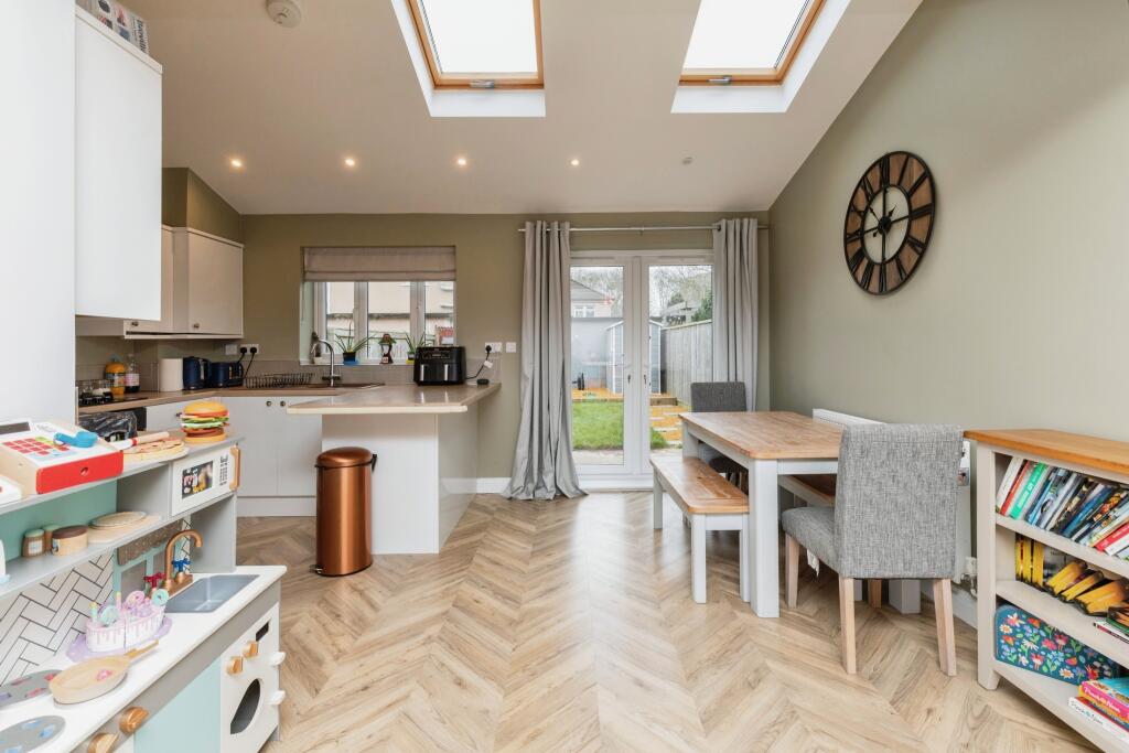 Additional property image - Marmion Crescent, Bristol, BS10
