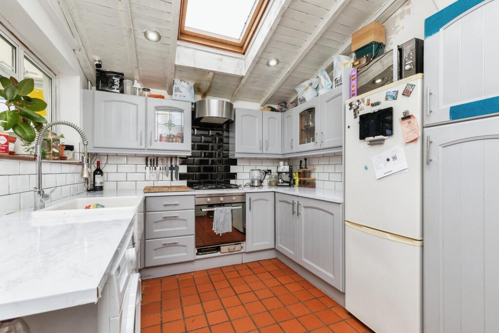Additional property image - West Park Road, Bristol, BS16