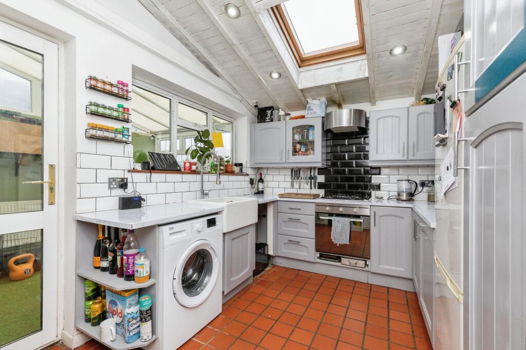 Additional property image - West Park Road, Bristol, BS16