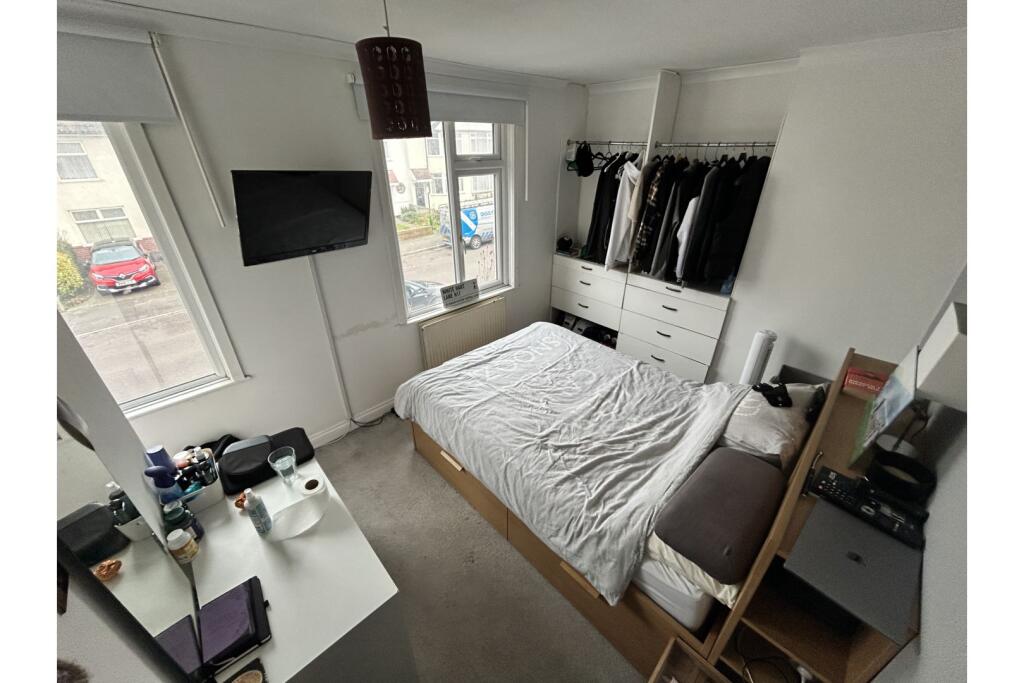 Additional property image - West Park Road, Bristol, BS16