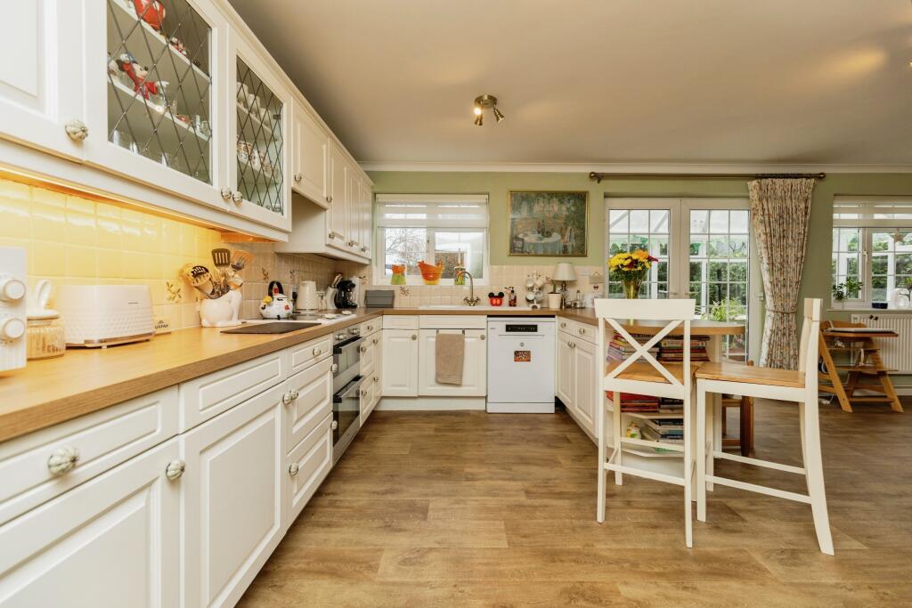 Additional property image - New Passage Road, Bristol, BS35