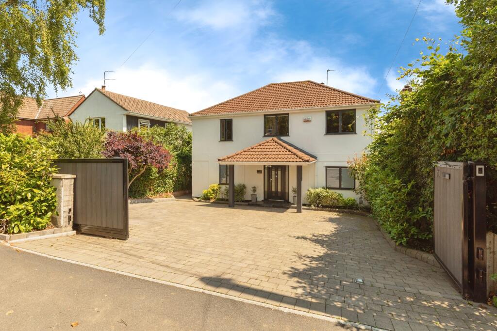 Main image of property: Woodhill Road, Bristol, BS20