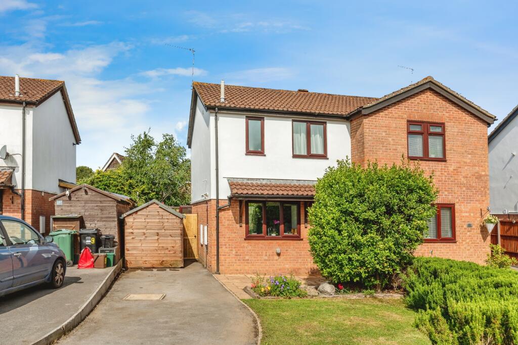 Main image of property: Mayflower Gardens, Nailsea, BS48