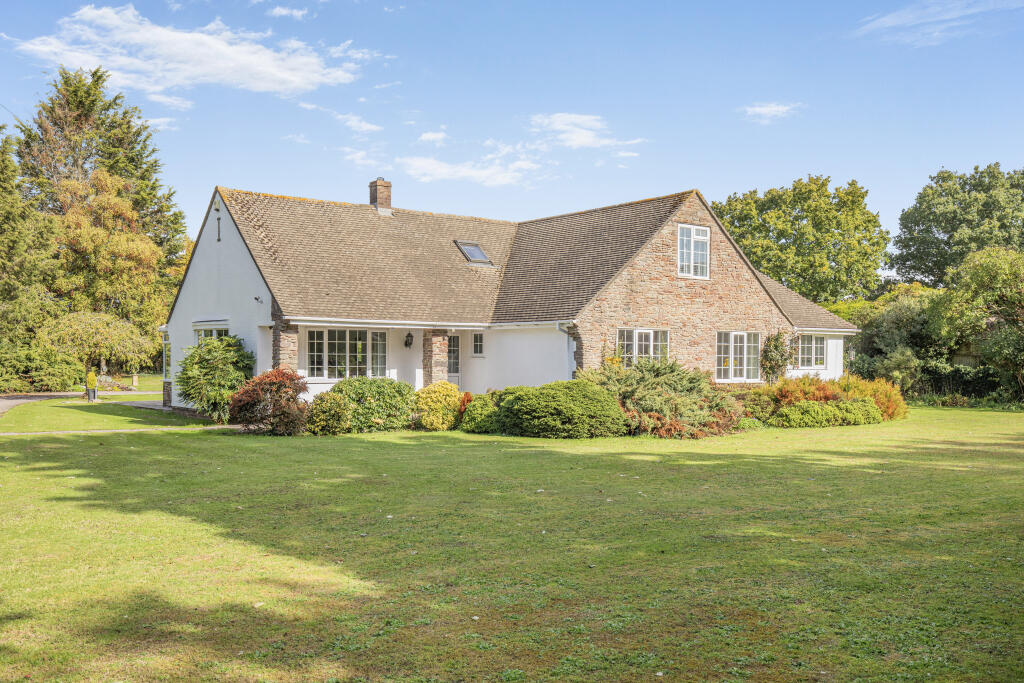 Main image of property: Bristol Road, Iron Acton, BS37