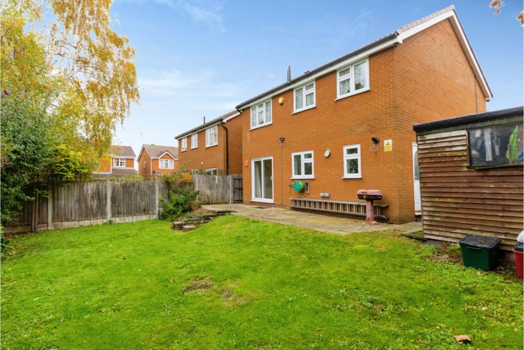 4 bedroom detached house for sale in Sitwell Close, Lawford