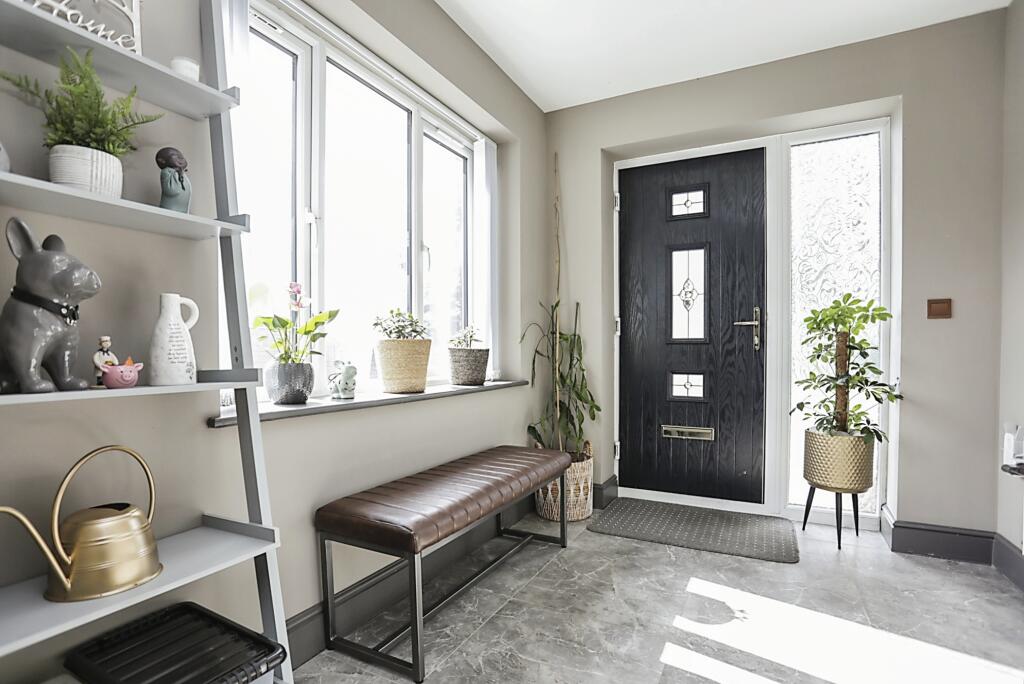 4 bedroom bungalow for sale in Skates Hill, Glemsford, CO10