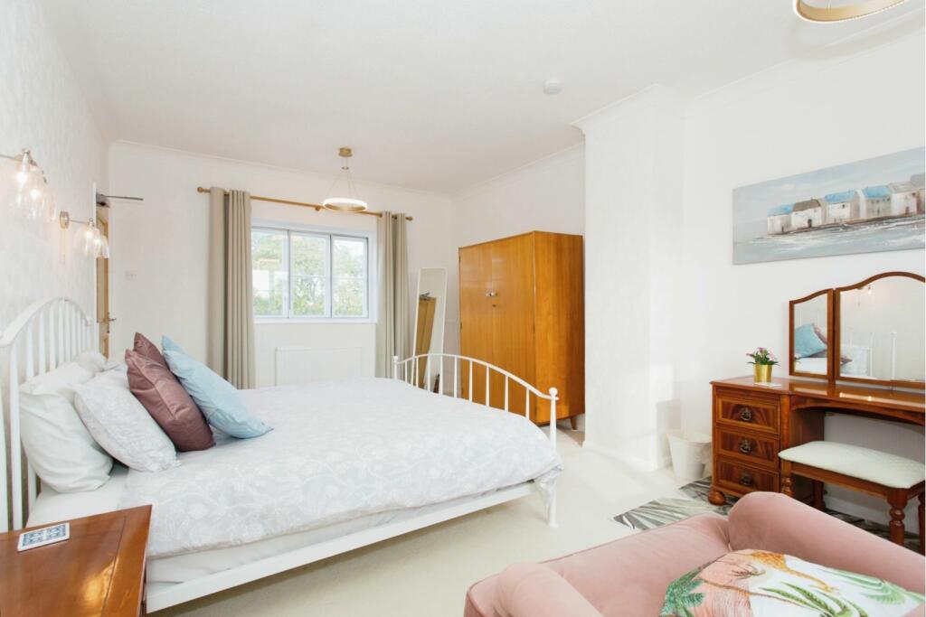 Additional property image - Ropers Court, Lavenham, CO10