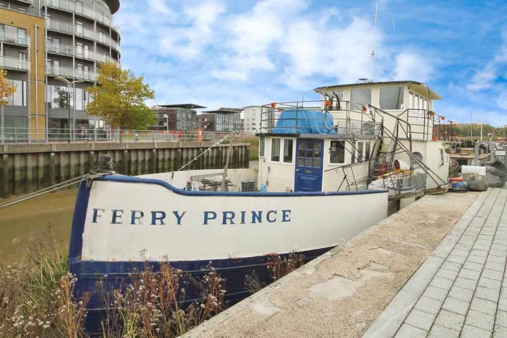 Main image of property: Hythe Quay, Colchester, CO2