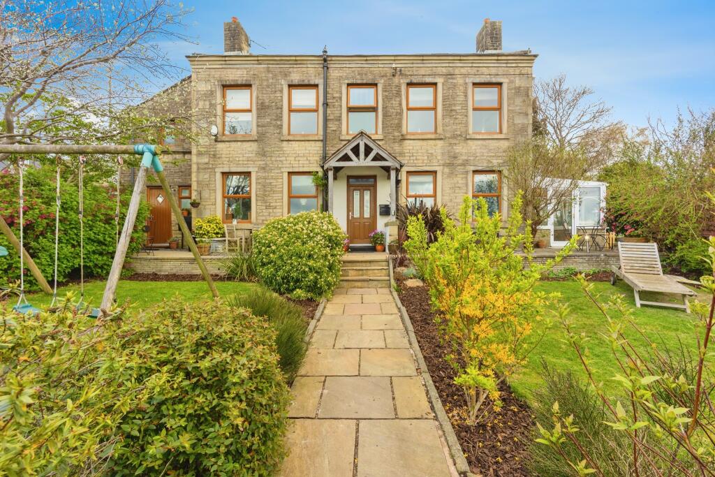 Main image of property: Quickedge Road, Ashton-under-lyne, OL5