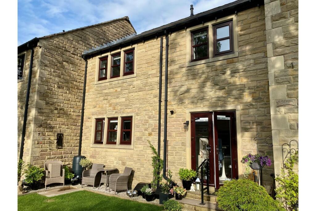 Main image of property: Butterworth Way, Oldham, OL3