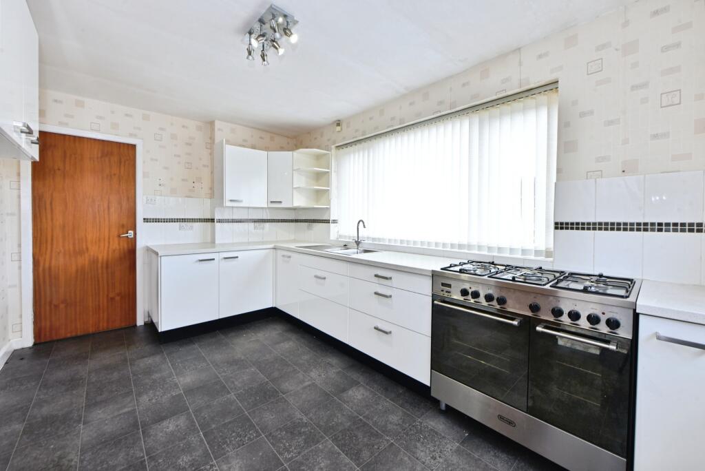 Main image of property: Lees New Road, Oldham, OL4