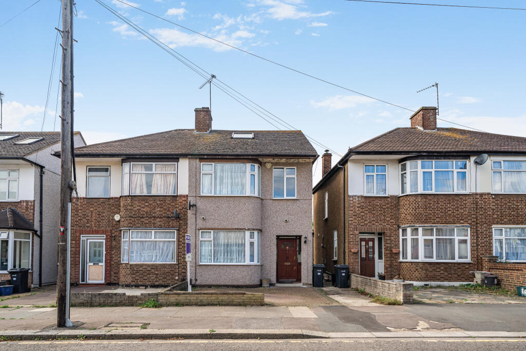 Main image of property: Inverness Drive, Ilford, IG6