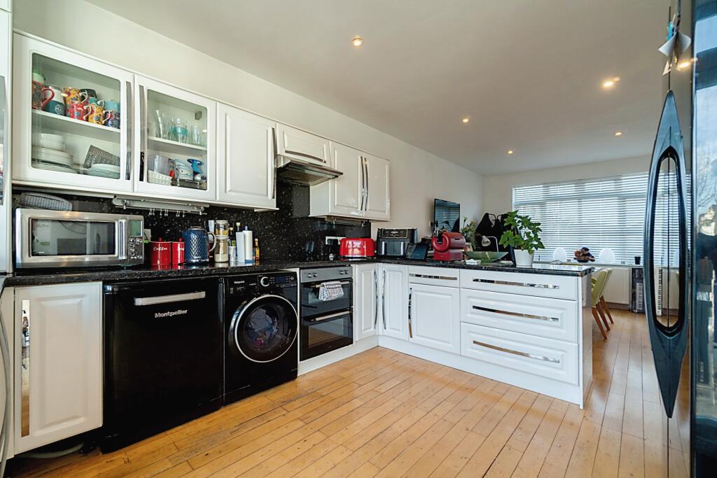 Additional property image - The Glade, Croydon, CR0