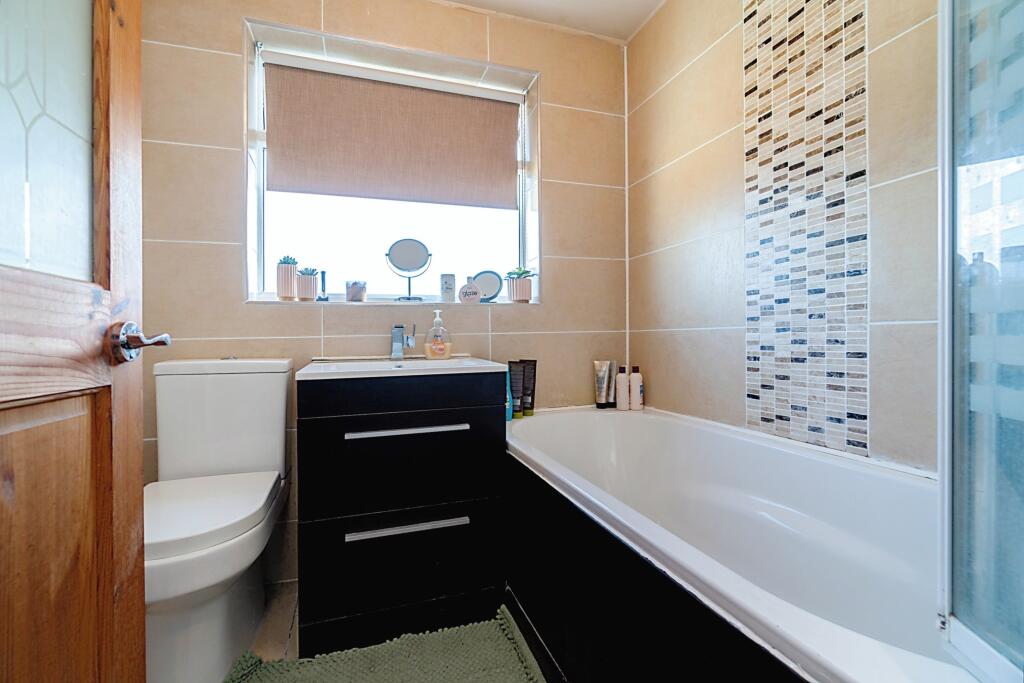 Additional property image - The Glade, Croydon, CR0