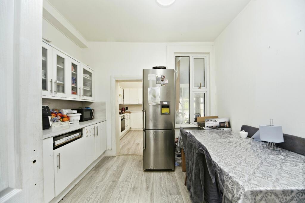 Additional property image - Kidderminster Road, West Croydon, CR0