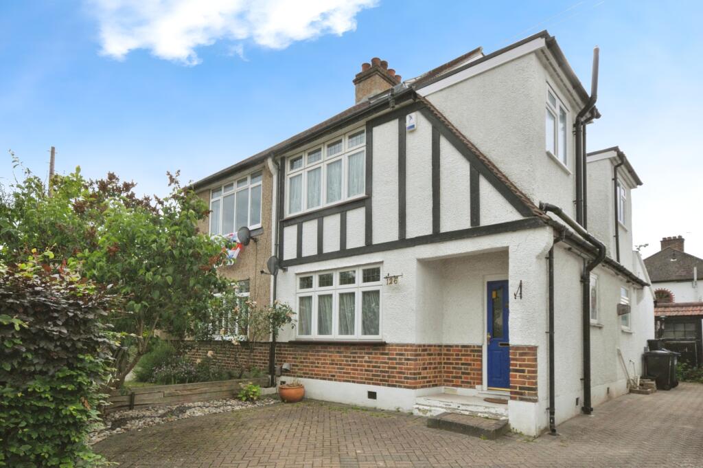 Main image of property: Oak Avenue, Shirley, Croydon, CR0