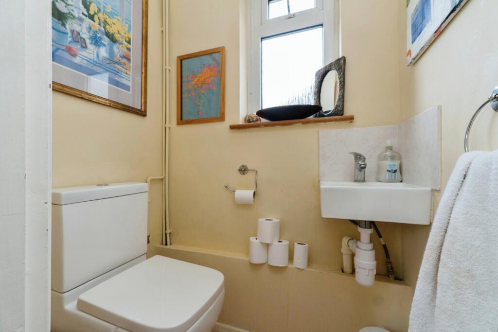 Additional property image - Richland Avenue, Coulsdon, CR5