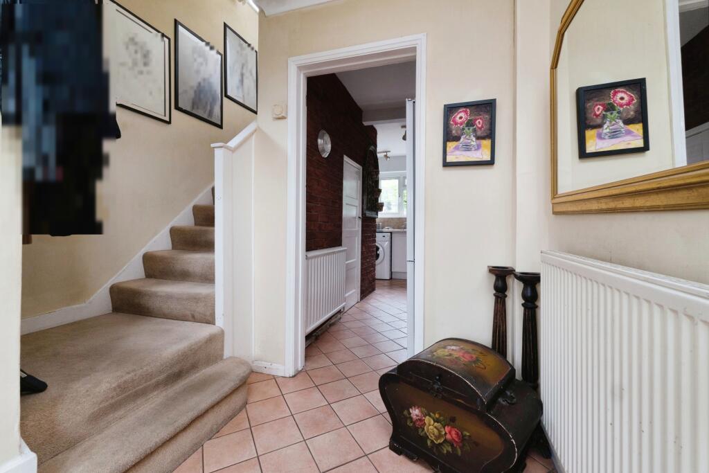 Additional property image - Richland Avenue, Coulsdon, CR5