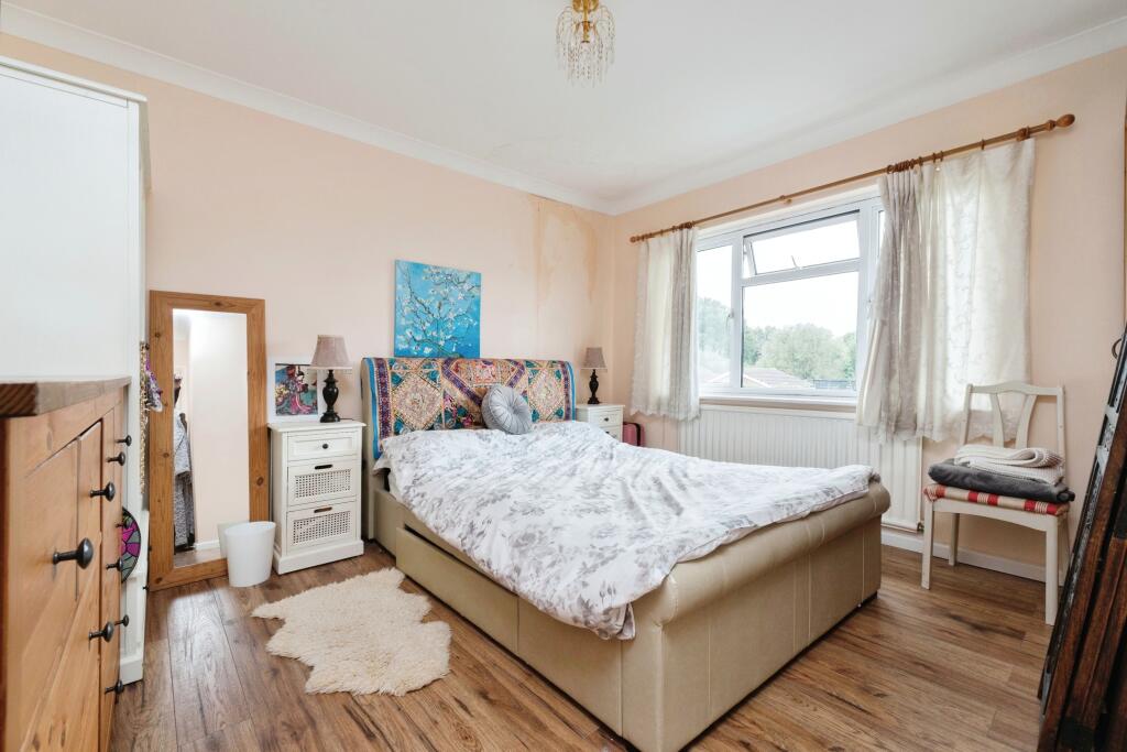 Additional property image - Richland Avenue, Coulsdon, CR5