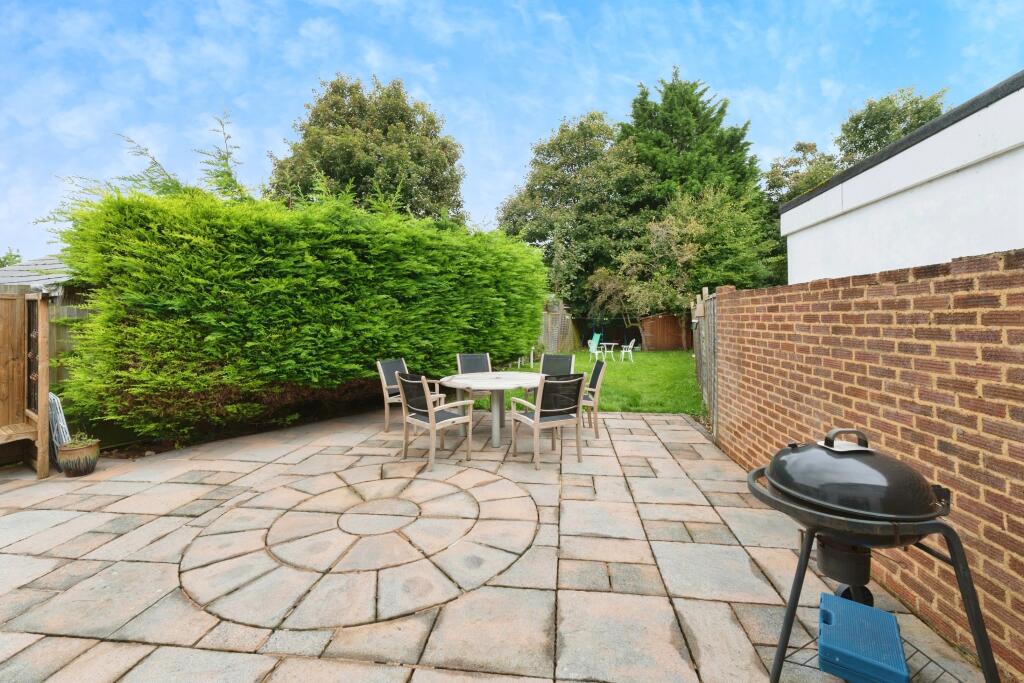 Additional property image - Richland Avenue, Coulsdon, CR5