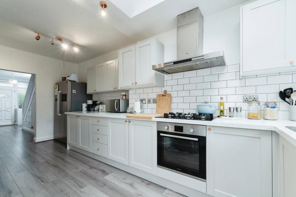 Additional property image - Baring Road, Croydon, CR0