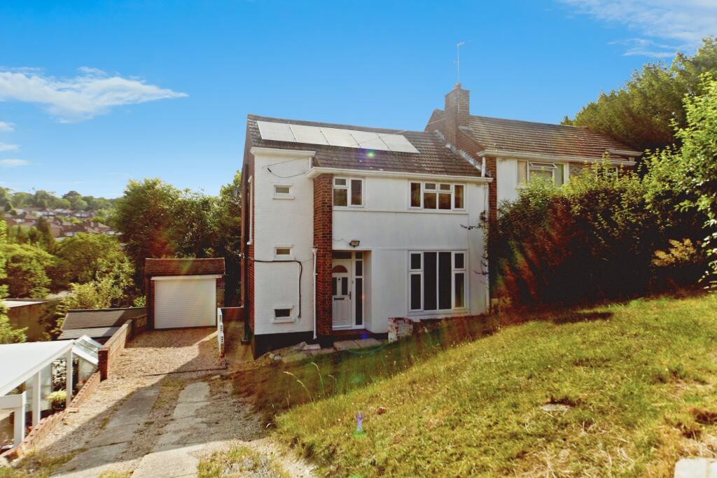 Main image of property: Copthorne Rise, South Croydon, CR2