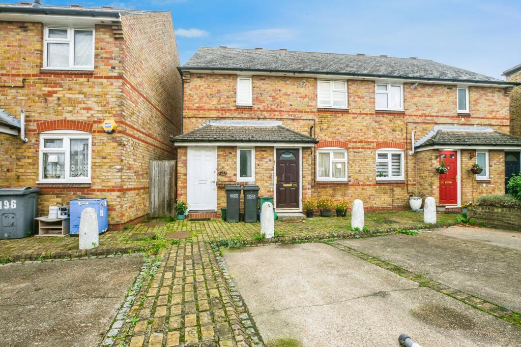 Main image of property: Oval Road, Croydon, CR0