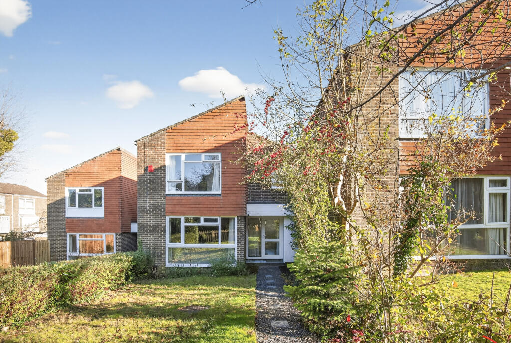 Main image of property: Cordrey Gardens, Coulsdon, CR5