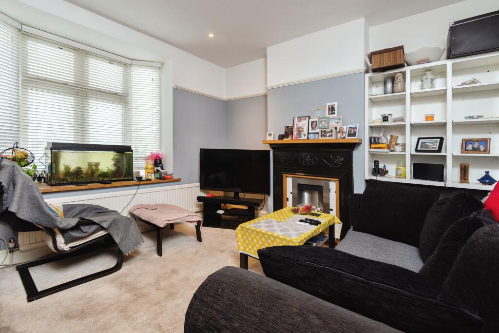 2 bedroom for sale in Godstone Road, Kenley, CR8