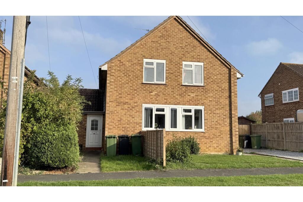 Main image of property: Coombefield Road, Evesham, WR11