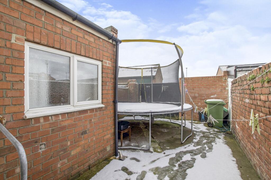 2 bedroom terraced house for sale in North Seaton Road, Ashington, NE63