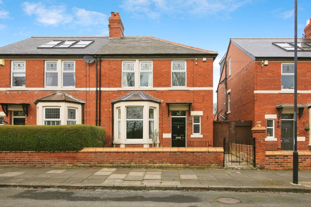 3 bedroom semidetached house for sale in Studley Gardens, Whitley Bay
