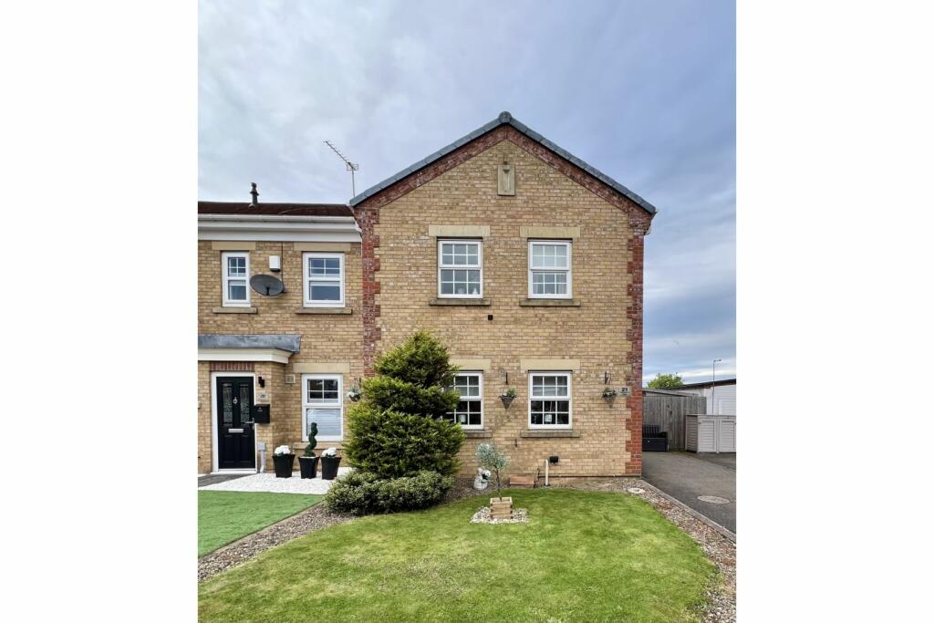 3 bedroom semidetached house for sale in Cheltenham Court, Ashington, NE63