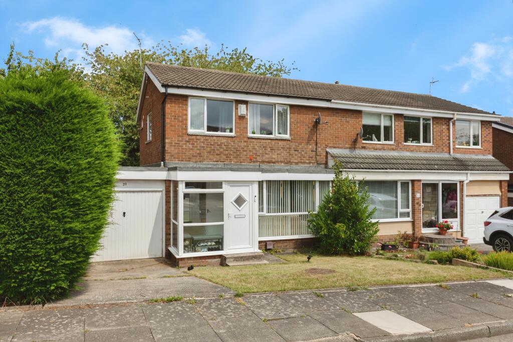 Main image of property: Farn Court, Newcastle Upon Tyne, NE3
