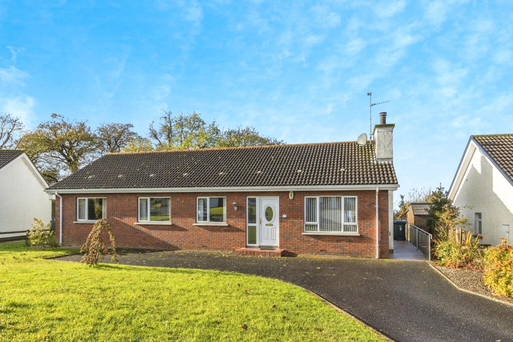 4 bedroom detached bungalow